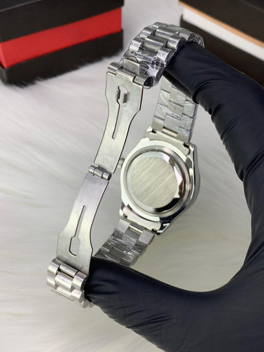 Blue Arbic Dial Watch Date Style Watch – Elegant Diamond Markers & Stainless Steel Band