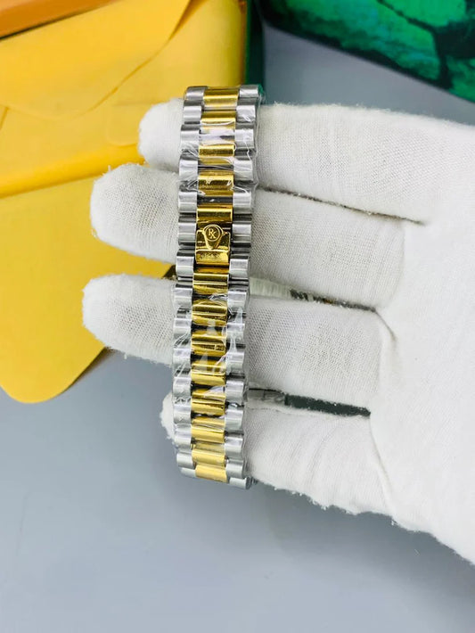 Luxury Gold Dial Watch Date Style Watch – Elegant Diamond Markers & Stainless Steel Band