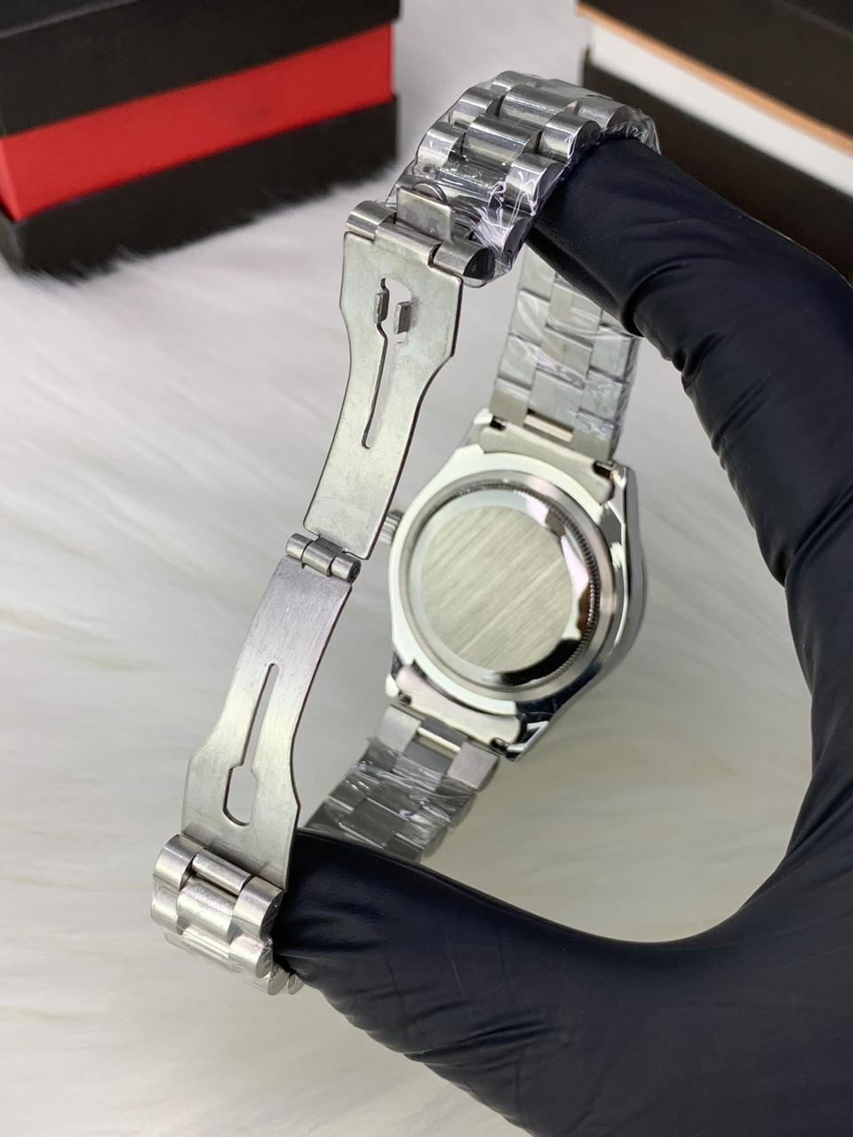 Blue  Arbic Dial Watch Date Style Watch – Elegant Diamond Markers & Stainless Steel Band